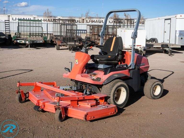 Kubota F3080 4WD Ride-On Mower