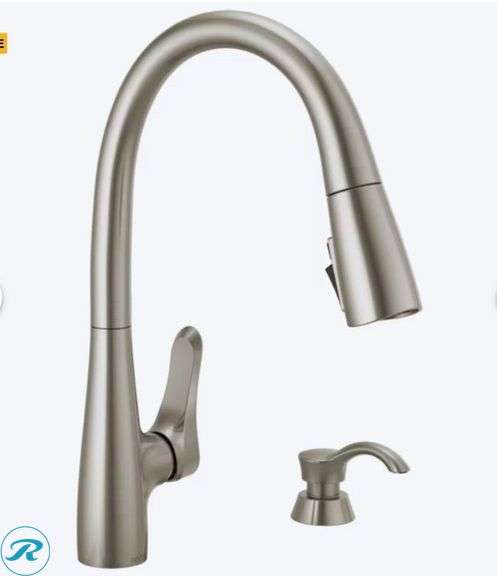 (1) Delta Dunsley SpotShield Stainless Steel Single Handle Deck-mount Pull-down Kitchen Faucet with Sprayer (Includes Deck Plate) (Includes Soap Dispenser)
