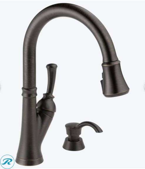 (1) New Delta Savile Venetian Bronze Single Handle Deck-mount Pull-down Kitchen Faucet with Sprayer (Includes Deck Plate) (Includes Soap Dispenser)