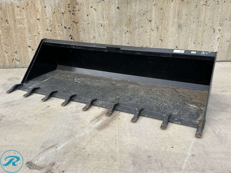 New Swict 78" Skid Steer Bucket With Teeth - Roller Auctions