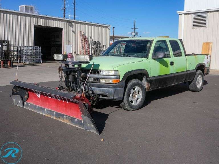 2000 Chevrolet Silverado 1500 4WD Extended Cab Pickup