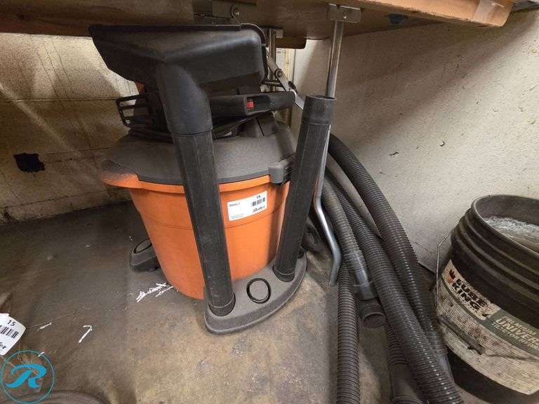 Ridgid Wet/Dry Shop Vacuum with Hoses and Attachments