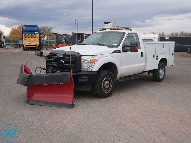 2015  Ford  F250  Super Duty XL  4WD  Utility Truck