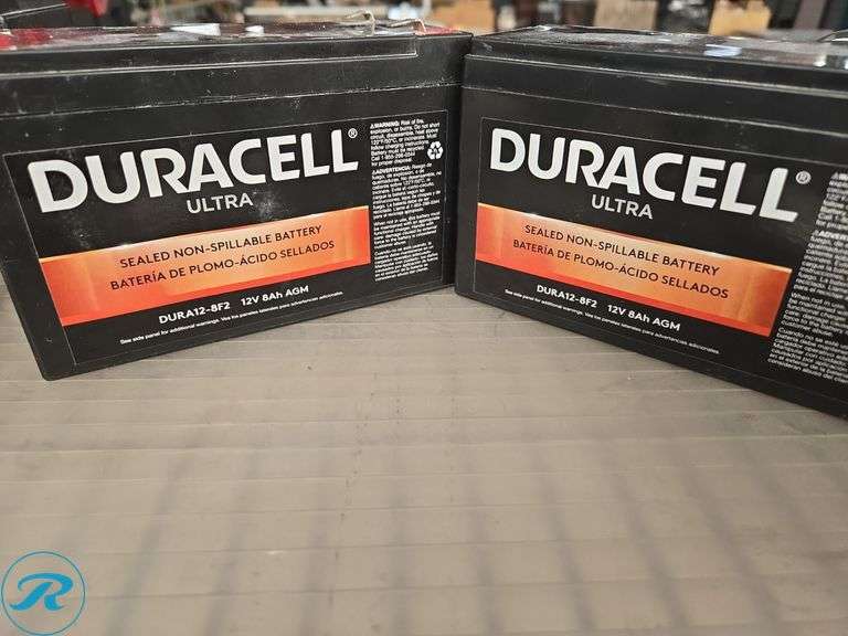 (3) Batteries, Duracell and Casil - Roller Auctions