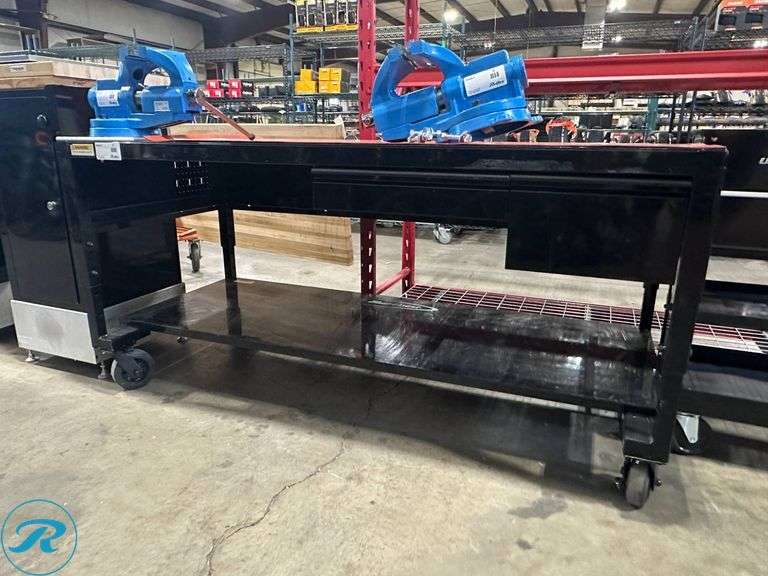 Blue-Point Rolling 2-Drawer Workbench