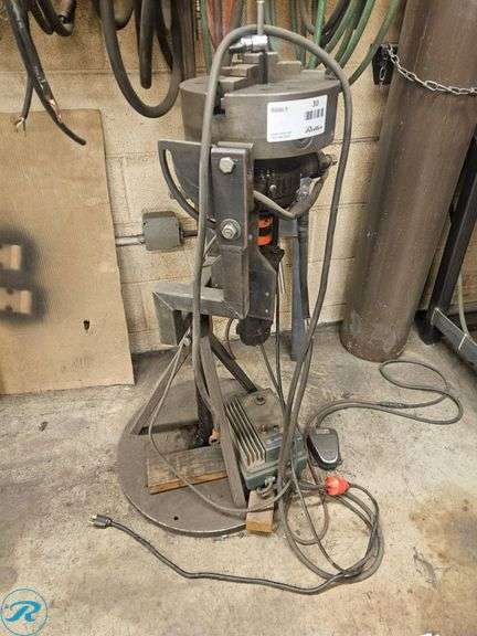 Industrial Chuck Turner with Speed O Matic Control Unit