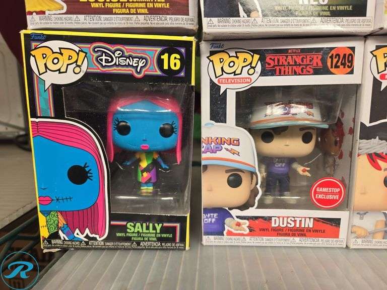 (10) POP! figurines - Roller Auctions