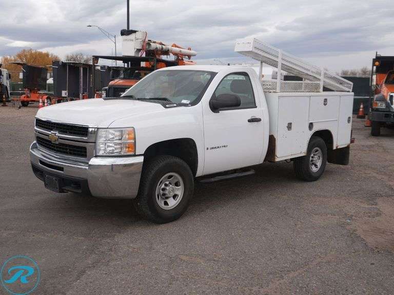 2007  Chevrolet  Silverado   3500 HD  4WD  Utility Truck