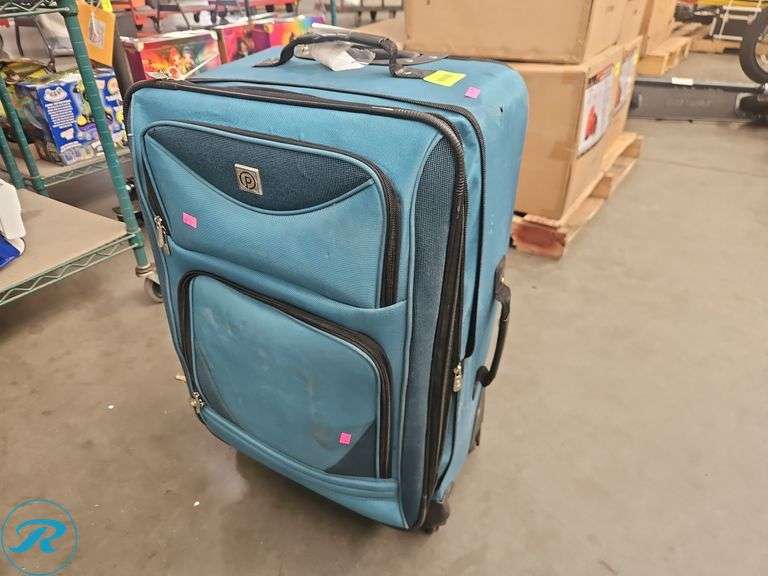 Protégé Luggage Bag