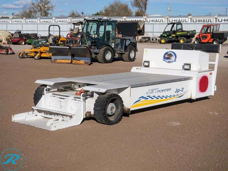 Jet Porter JP-2 Electric Airport Tugger, 100,000 lb. Capacity, (No Batteries, Bad Hydraulic Pump)