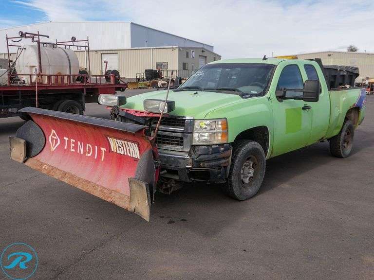 2008 Chevrolet Silverado 2500 4WD Super Cab Pickup