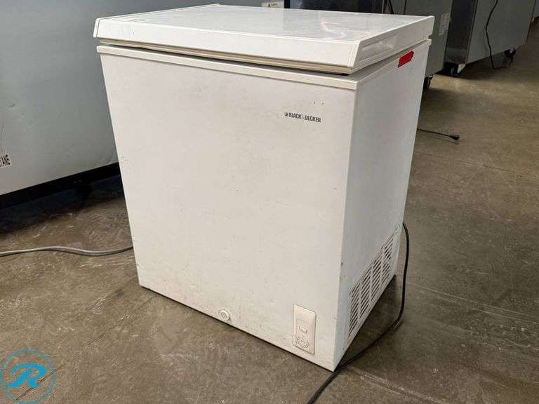 Black & Decker Model BFEQ50 Household Freezer