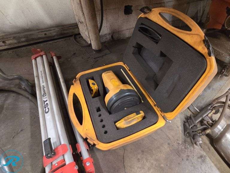 CST Berger Laser Level with Tripod and Protective Case