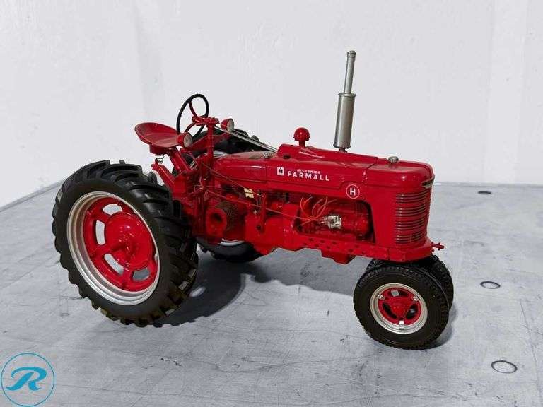 November 10, 2025 - Large Selection of Diecast Tractors & Cars, Automotive Equipment & More