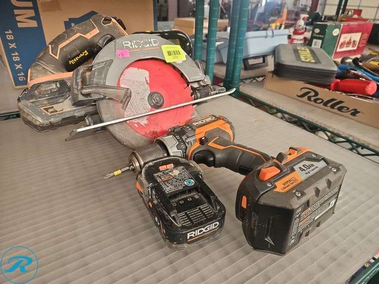 Ridgid R8654 Circular Saw and R86116 Drill with Batteries, 18V