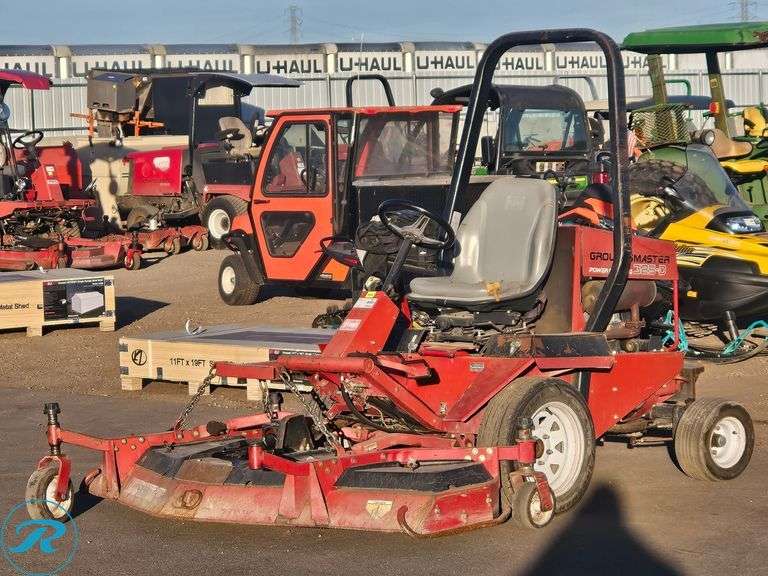 Toro Groundsmaster 325-D FWD Ride-On Mower