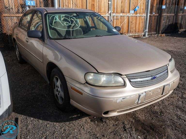 2005 Chevrolet Malibu Classic FWD - Roller Auctions