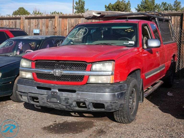 2003  Chevrolet  Silverado 1500 LS  4WD