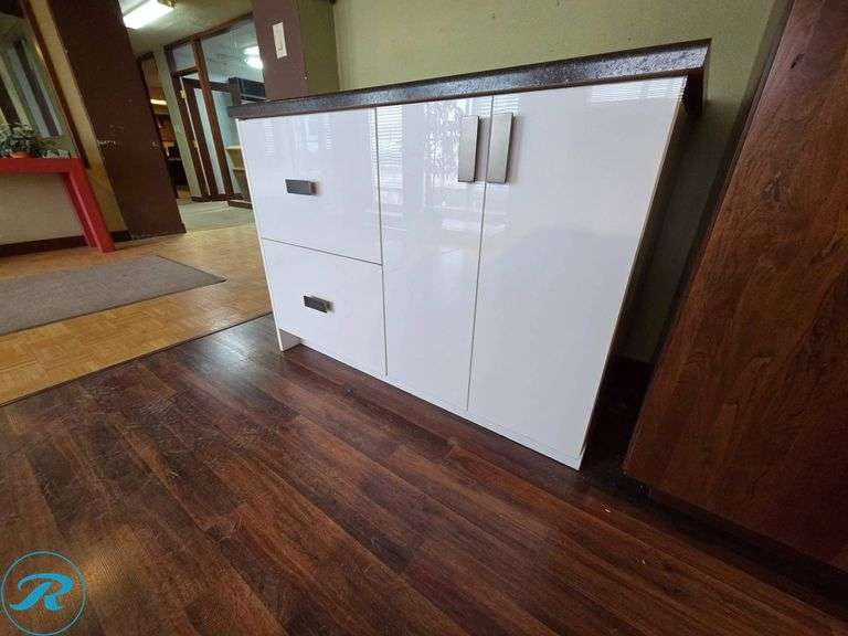 Single Cabinet with Laminate Countertop, White Gloss Slab Door, 48” x 24” x 36” Tall - Roller Auctions