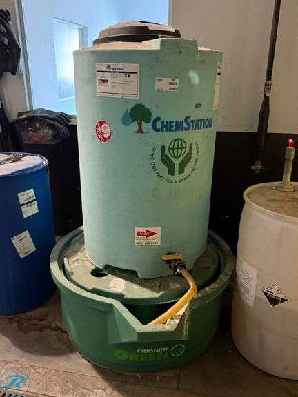 ChemStation Green Storage Tank with Hose