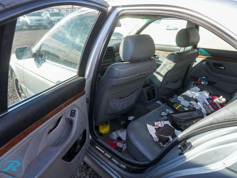 1997 BMW 5 Series 528i RWD - Roller Auctions