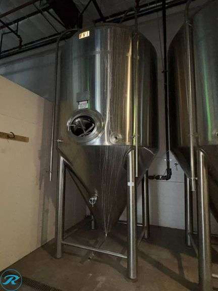 Pacific Brewery Systems Inc. 60 BBL Jacketed Fermentation Tank