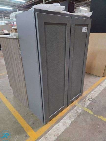 Single Wall Cabinet, JSI Amesbury Mist, 30” x 42”, Soft-close doors - Roller Auctions