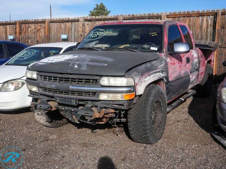 2002  Chevrolet  Silverado 1500 LS  4WD
