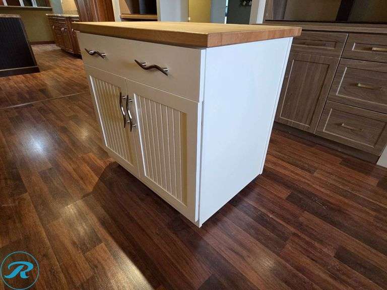 1-Piece Moveable Island with Butcherblock Countertop, Diamond White Beadboard, 36” x 24” x 36” Tall with 1 Rollout Tray - Roller Auctions