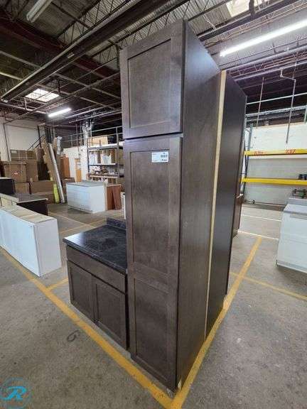 2-Piece Vanity Cabinet Set