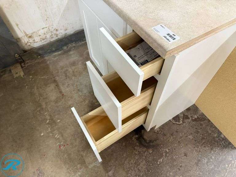 3-Piece Vanity Cabinet Set, Timberlake New Haven Linen, soft-close doors and drawers - Roller Auctions