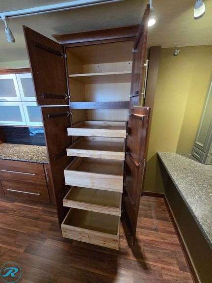 9-Piece Kitchen Cabinet Set, Decora Marquis Solid Slab Cherry Doorstyle, Soft-Close Doors and Drawers with Granite Countertop - Roller Auctions