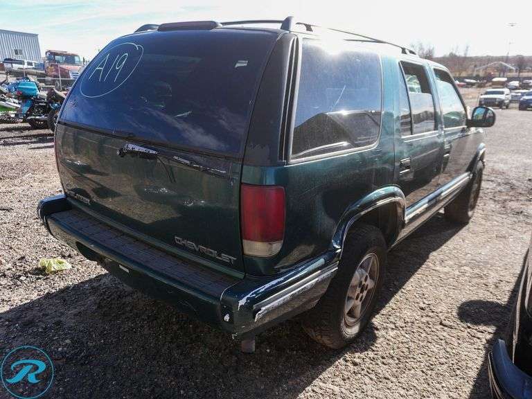 1997  Chevrolet  Blazer   4WD - Roller Auctions