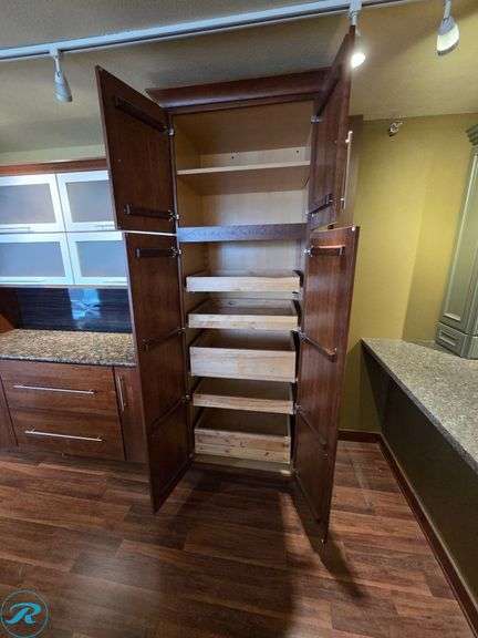 9-Piece Kitchen Cabinet Set, Decora Marquis Solid Slab Cherry Doorstyle, Soft-Close Doors and Drawers with Granite Countertop - Roller Auctions