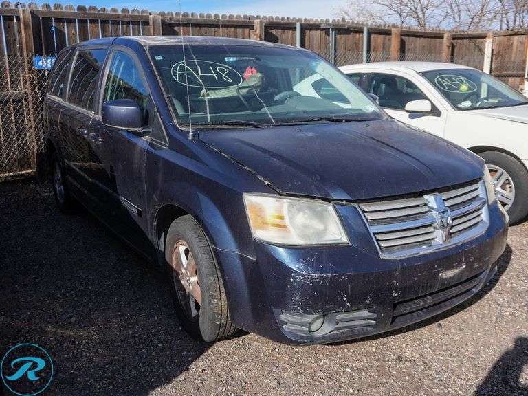 2008  Dodge  Grand Caravan SXT  FWD - Roller Auctions