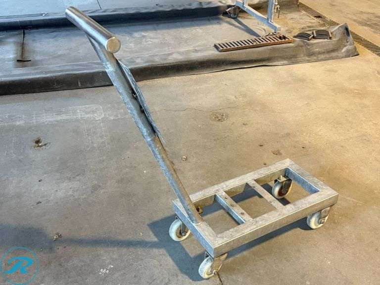 Metal Platform Dolly with Handle and Four Wheels