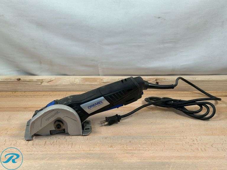 Dremel 7.5 amps 4 in. Corded Brushless Multi-Saw Kit- Used/ Damaged/ Missing Accessories