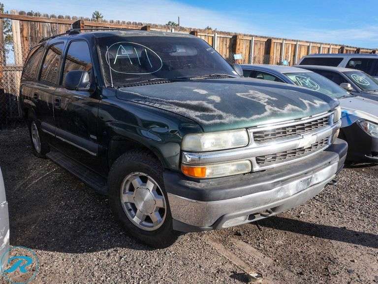 2004  Chevrolet  Tahoe LS  4WD - Roller Auctions