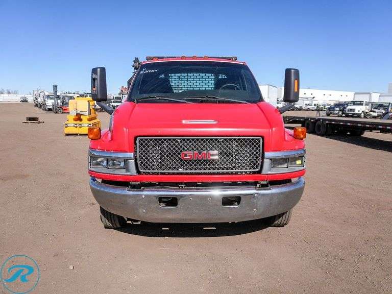 2005 GMC C4500 S/A Flatbed Truck - Roller Auctions