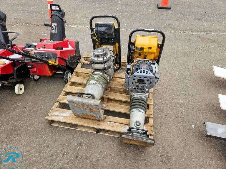Wacker Tamper Rack Pallet With (2) Wacker Neuson Tampers (Inoperable) - Roller Auctions