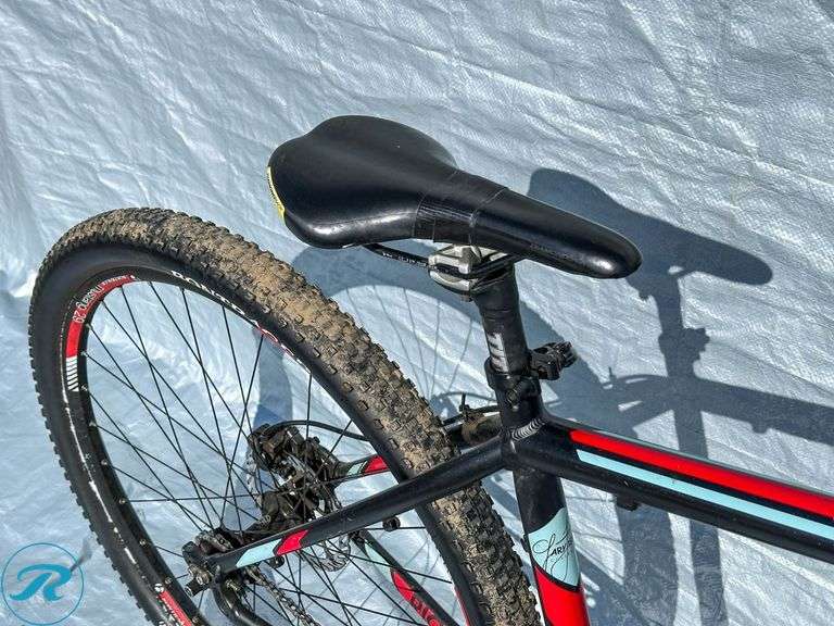 Trek Rig Trek Rig Front Suspension Mountain Bicycle - Roller Auctions