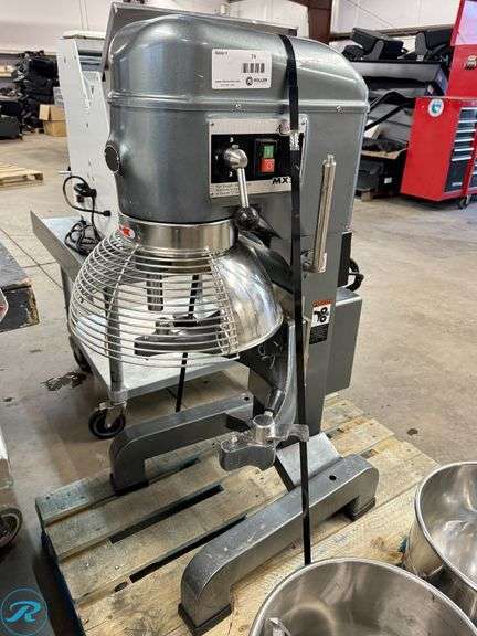 Avantco MX30 30Qt Planetary Floor Mixer With Guard and Attachments ...