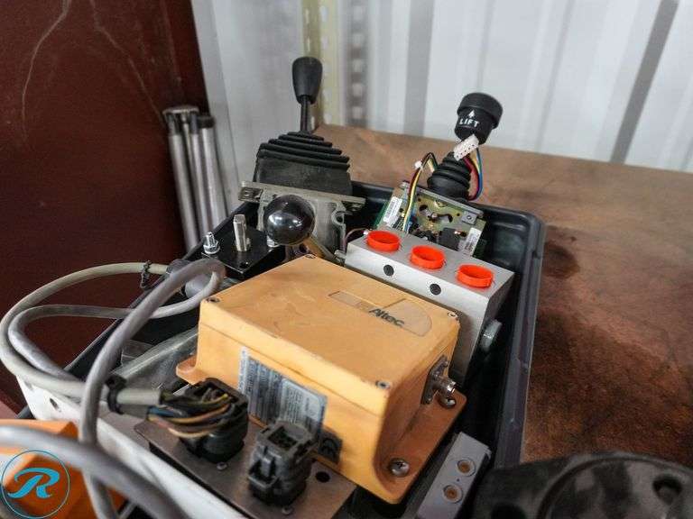 Tray of Terex and Altec Controls, Hertonic Battery Charger and (2) Oil ...