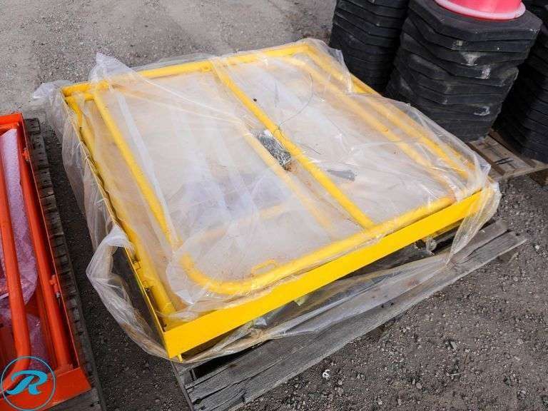 New Pallet Fork Mount Safety Basket, Yellow - Roller Auctions