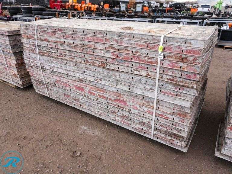 Pallet Of (34) Concrete Forms, 8'X2' - Roller Auctions