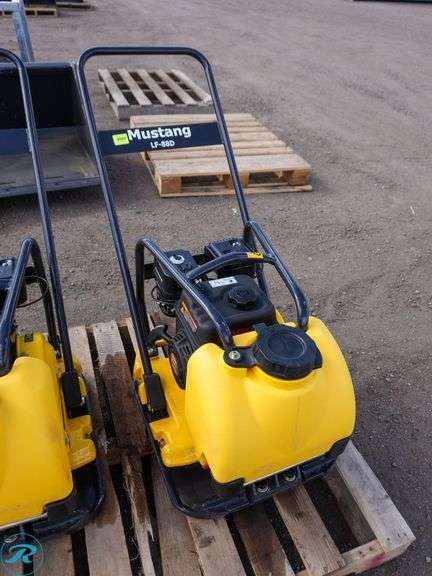 New Mustang LF-88 Plate Compactor, Gas - Roller Auctions