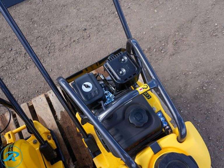 New Mustang LF-88 Plate Compactor, Gas - Roller Auctions
