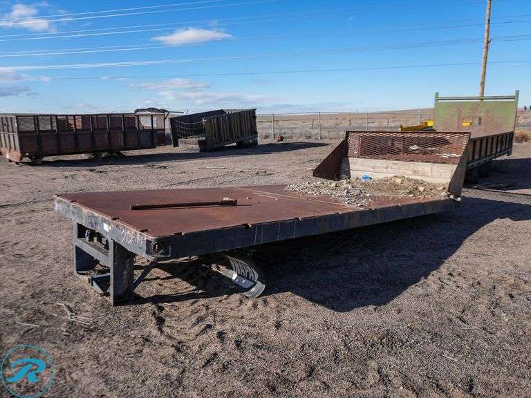 Flatbed Truck Body, 204" x 93" - Roller Auctions