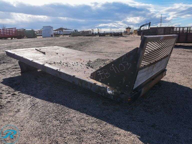 Flatbed Truck Body, 204" x 93" - Roller Auctions
