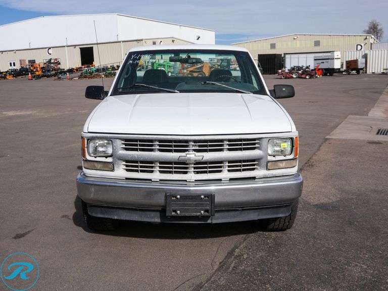 1995 Chevrolet K25 RWD Utility Truck - Roller Auctions